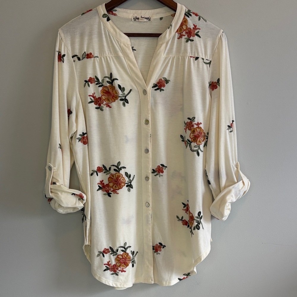Hope Springs Cream Floral Embroidered Blouse Boho Button Front Size L
